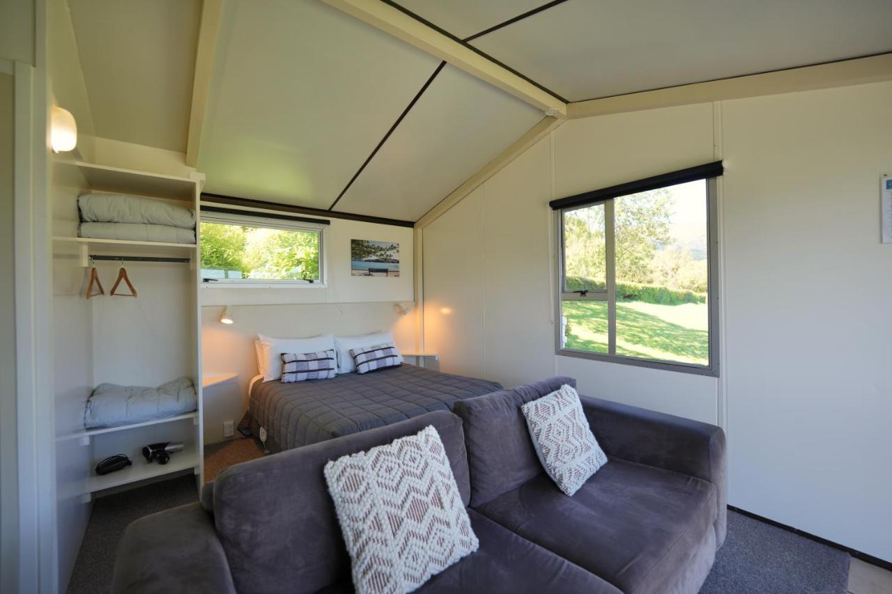 Akaroa Top 10 Holiday Park Εξωτερικό φωτογραφία
