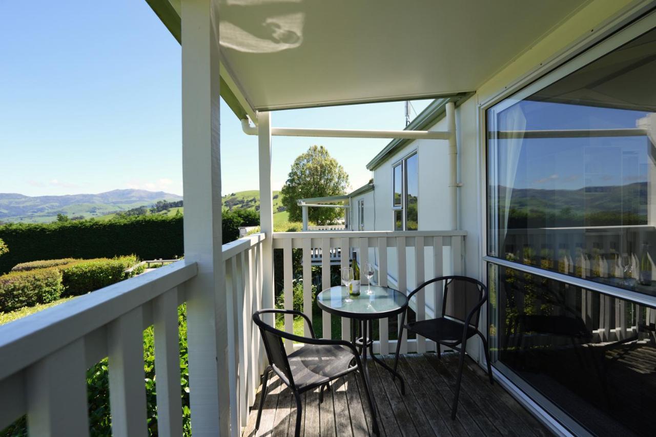 Akaroa Top 10 Holiday Park Εξωτερικό φωτογραφία