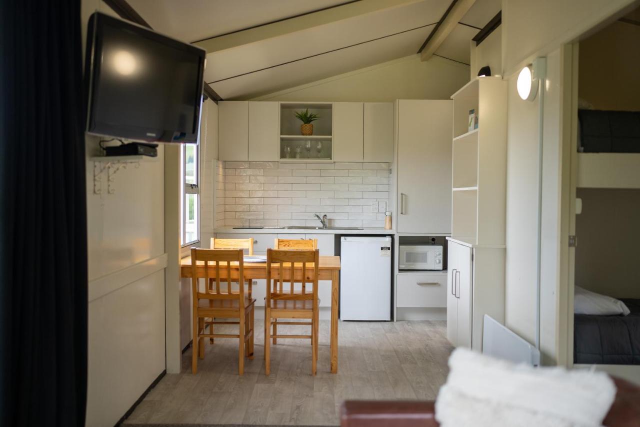 Akaroa Top 10 Holiday Park Εξωτερικό φωτογραφία