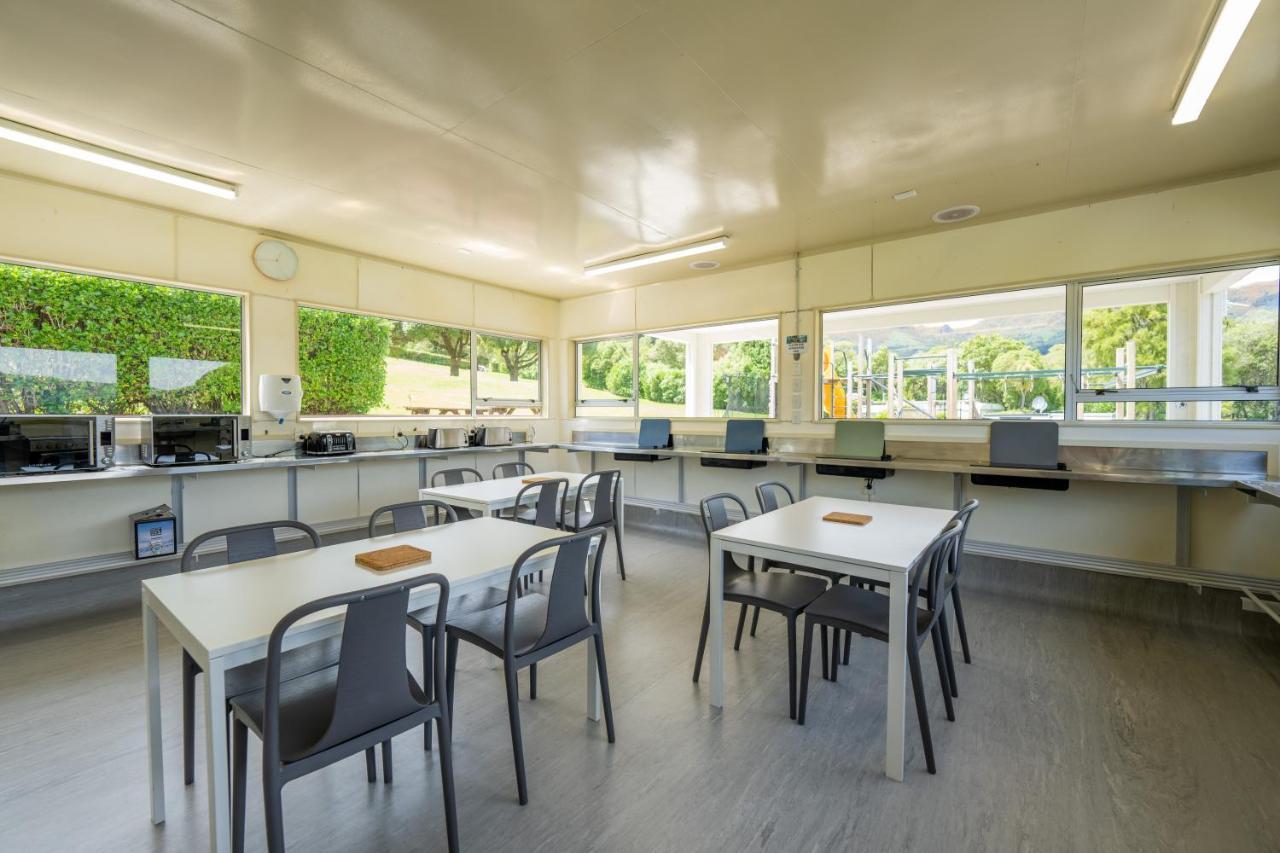 Akaroa Top 10 Holiday Park Εξωτερικό φωτογραφία