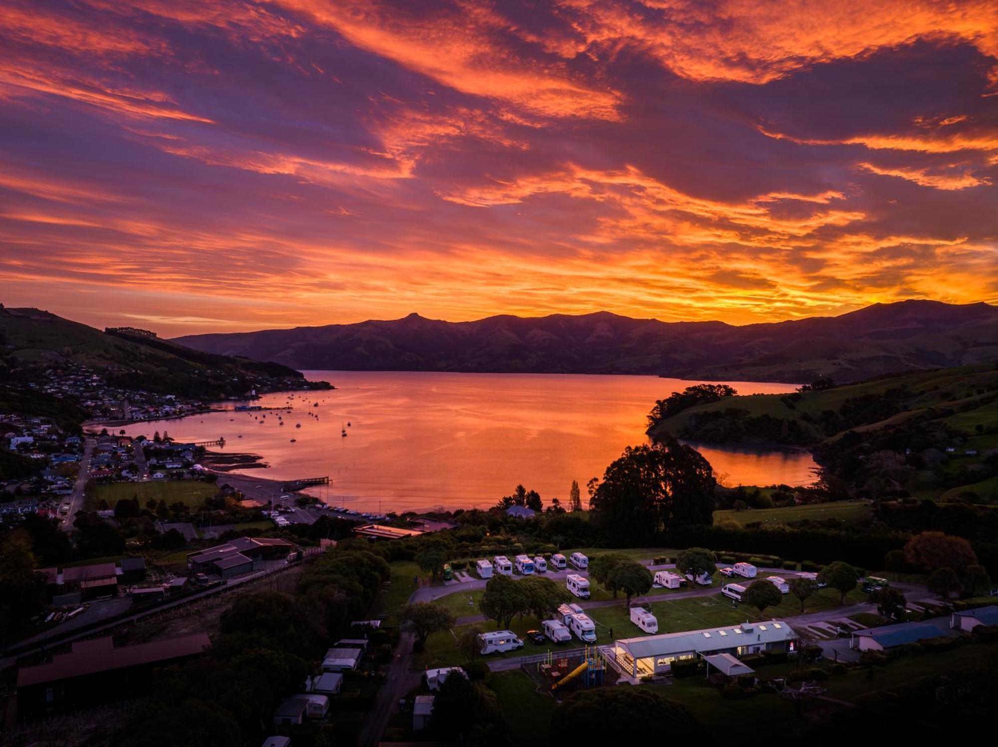 Akaroa Top 10 Holiday Park Εξωτερικό φωτογραφία